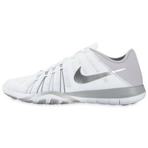 Nike Free TR6 Size 7.5 White Training Shoe Womens